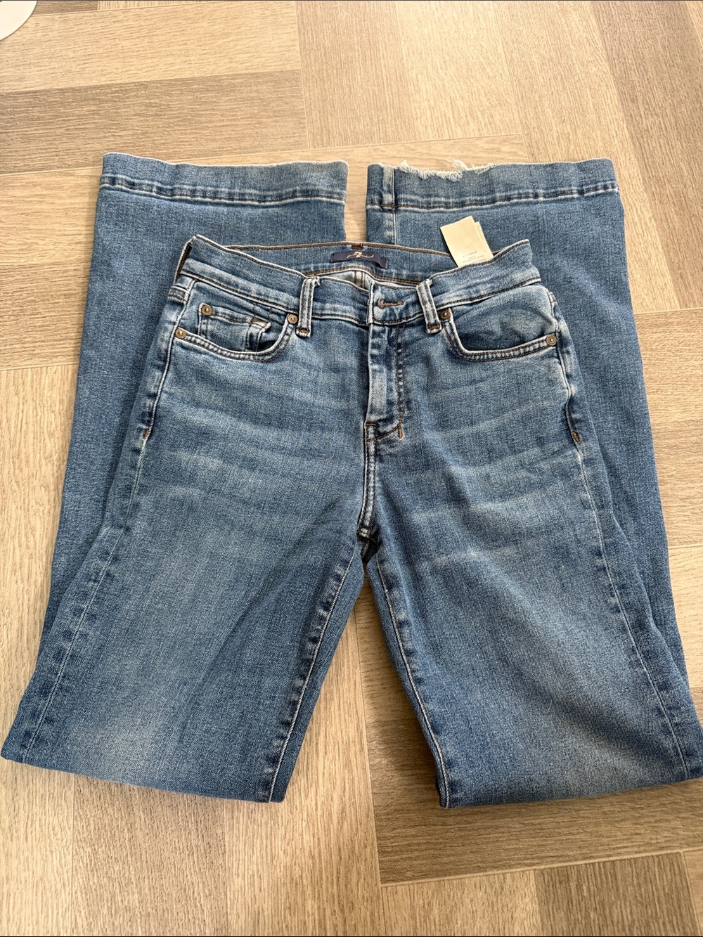 7 For All Mankind Blue Denim Flare Jeans with Contrast Stitching - Picture 4 of 4